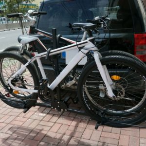 Fits 2 Bicycles with enough clearance from vehicle